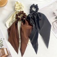 3pcs The long satin hair tie has a silky smooth texture, is casual yet elegant, and is an ideal choice for gifting to relatives