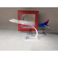 20cm A321/A321neo Airplane Model WIZZ AIR Aircraft Plane Assembly Resin Base Static Display Airliner Souvenir for Collection
