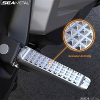SEAMETAL 1 Pair Universal Motorcycle Foot Pegs Aluminum Alloy Deep Anti-Slip Texture Vibrant Electroplated Colors Moto Footrests