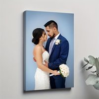 Print your own custom posters and personalized family photo canvas prints. Featuring a 2D flat design, these pieces are perfect