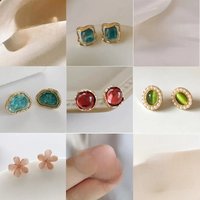 Ear Clip Without Ear Hole Women's Summer Ear Bone Clip Light Luxury Small Opal Heart Resin Stone Earrings Temperament Versatile