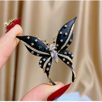 Vintage Rhinestone Black Butterfly Brooches Inlaid Cubic Zirconia Insect Metal Enamel Pins for Women Clothing Accessories