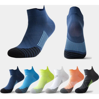 AliExpress MOMMIELIFE 4 Pairs/Lot Men Sport Socks New Anti-sweat Women Gym Socks Men Breathable Cycling Socks Quick Dry Unisex Fitness Socks Set