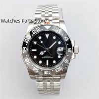 BLIGER 40mm NH34 GMT Watch For Men With Black Gray Ceramic Bezel Sapphire Glass Green Gmt Hands Green GMT Text Jubilee Bracelet