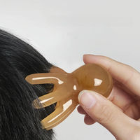 Resin Octopus Massage Comb Head Meridian Scraping Scalp Massage Brush Acupuncture SPA Gua Sha Massage Comb Fatigue Relief Massag