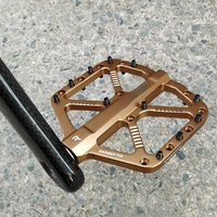 AliExpress shanmashi 2025 New Ultra-light Mountain Bike Pedals CNC Aluminum Alloy Polished 3 Bearing Pedals MTB Dirt Bike Anti-slip Bicycle Pedals