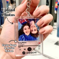 Custom acrylic key pendant, custom images, customizable name and song code, couple keychain, Valentine's Day gift