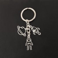 1Pc Rocket Spaceship Alien UFO Keychain Planet Astronaut Pendant Keyholder Fit Friend Gift Jewelry