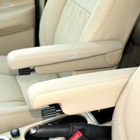 2pcs Car Accessories Driver & Passenger Side Seat Armrest Handle Leather Cover Trim For Land Rover Freelander 2 2007 - 2015