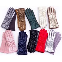 Winter New Women Fashion Personality Luxury Waterproof Keep Warm Touch Screen Plus Fleece Down Cotton Suede Soft Gloves