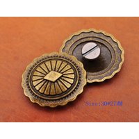 10X 30*27MM Antiqe Brass Tribal Beauty Diamond Flower LEATHERCRAFT Belt Leather Project Case CONCHOS Screwback