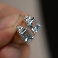Huitan Fresh Style Light Blue CZ Stud Earrings for Women Stylish Accessories Party Silver Color Fashion Jewelry New Arrival 2021