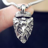 Fine Hand-made Vintage Handsome Stone Arrow Pendant Men's and Women's Jewelry Necklace