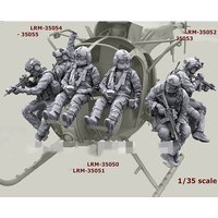 1/35 Resin Model Figure GK, 9PCS/set,There is no helicopter, Unassembled and unpainted kit