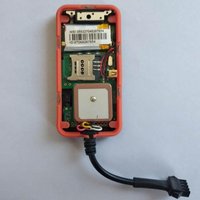 DYEGOO GT003 Gsm gps tracker for car alarm Vehicle tracker spy gadgets Motorcycle locator with tracking software9583
