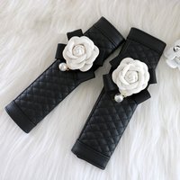 1/2pcs Camellia Flower Car Safety Seat Belt Cover Pu Leather Shoulder Pad Car Styling Seatbelt Cover Car Accessories for Women