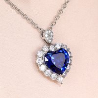 Huitan Elegant Blue Heart Pendant Necklace For Women Delicate Wedding Anniversary Love Gift Female Trendy Party Jewelry New Item