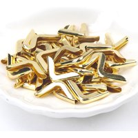 golden metal Corners Hollow Books Scrapbooking Photo Albums Menus Crafts DIY Supplies 40pcs 18x18x3mm