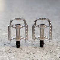 Wellgo Retro Aluminum Alloy Vintage Bicycle Pedals for Road Bikes and Folding Bikes, Silver Bike Pedals
