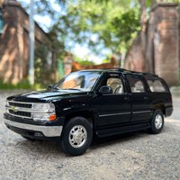 Dealer Edition Car Model,1:18 Chevrolet 2001 SUBURBAN,Paint Not Good,Diecast Model for Collections