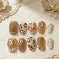10 pieces of hand-pressed oval nails, beautiful false nails, gold and silver carved nail art, suitable for women