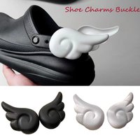 Lovely Angel Wings Hole Shoe Charms DIY Decorations Creative Cartoon Girl Shoes Buckle DIY 3D Hole Shoe Accessories