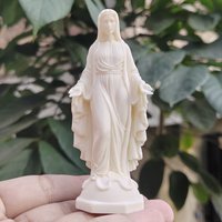 3.8 Inch Resin Virgin Mary Sculpture Traditional Style, Modern Style Suitable for Halloween Decorations, Creative Desktop Ornaments, Housewarming Gifts, Bedroom, Centerpiece Decoration, Office, New