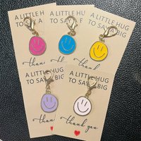 5/10/15pcs Smiley Face Keychain w/ Pocket Hug Card – Thank You Gift for Thanksgiving Christmas Birthday, Unique Inspiring Card I