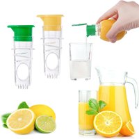 Portable Lemon Squeezer PP Resuable Lightweight Juices Reamer Washable Manual Juices Reamer Built in Filter for Home Travel