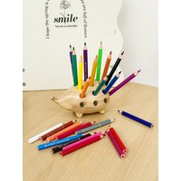 Novelty Hedgehog Resin Pen Holder Multifunctional Desktop Organizer for School Home Art Supplies Storage Desk Decor Piece