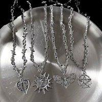 Small wire Brambles Iron Black Star Choker Necklace Women Hip-hop Gothic Punk Style Barbed Wire Little thorns Chain Choker Gift