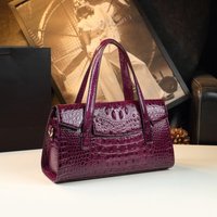 Crocodile pattern women's bag 2026 new style messenger bag women's high-end Boston pillow bag light luxury leather shoulder bag