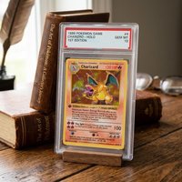 1999 Charizard 4/102 1. Edition Basis-Set Seltene Nicht-Holo Vintage Mitsuhiro Arita WOTC Feuertyp Display Sammlerstück Geschenk