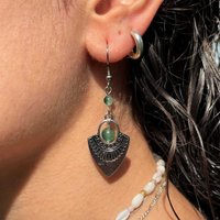 Retro Ethnic Green Aventurine Bead Ancient Silver Shield Dangle Earrings for Women Bohemian Tribal Lucky Jewelry Festival Gift