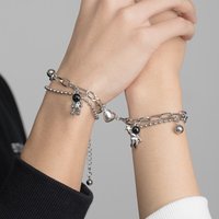 Hip Hop Punk Magnetic Heart Couple Bracelet Heart Astronaut Pendatnt Bracelet for Women Men Fashion Jewelry Dating Gifts