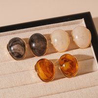 Elegant Women's Fashionable Stud Earrings, Retro Resin Wide Oval Earrings, Wholesale of Luxury Quality Jewelry Accessories