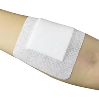 10pcs 6*7cm Non-woven Medical Adhesive Hemostasis Plaster Wounds Dressing Band Aid Bandage Sterilization Wound First Aid Tool