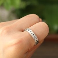 Buyee 925 Sterling Silver Couples Ring Elegant Knit Shape Open Ring Finger for Women Men Fashion Party Fine Jewelry Circle Gift