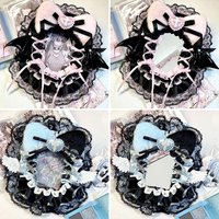 1Pc Cultural and Creative Bat Wing Lace Photo Card Holder, Two-Dimensional Cartoon Anime Game Character Peripheral Card Holder, Celebrity Photocard Support Fan Circle Decoration Card Holder