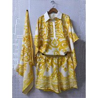 Retro geometric print collar pullover shirt two-piece set for 2026 summer women's wear+elastic waist wide leg shorts set+scarf