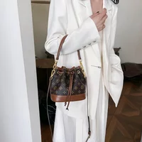 Designer Paris Style Messenger Bag For Women Luxury Brand Diaper Bag Elegant Leather Large Capacity Minimalist Crossbody