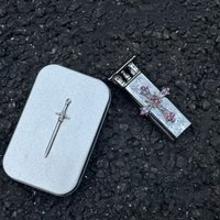 Light luxury fashion handmade butane lighter, creative portable grinding wheel lighter, women's gift, cigarette accessories
