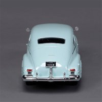 Maisto 1:24 1948 Chevrolet Fleetline Aerosedan Alloy Sports Car Model Diecast Metal Classic Retro Vehicle Car Model Kid Toy Gift