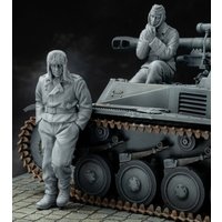 1/35 Scale Resin Model Figure Assembly Kit History Hobby Miniature Tank Crew 2 Figs Unassembled and Unpainted Diorama Toys