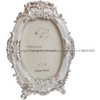 European Style Carved 6-inch 7-inch Oval Plastic Photo Frames for Picture Wall