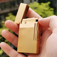 High-end brand lighter, cigarette accessories, classic vertical pattern design, crisp and loud sound, consumables included.