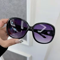 Luxury Round Sunglasses Women Men Retro Mirror Lens Stylish Sun Glasses Female Male Personality Colors Oculos De Sol