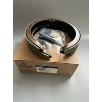 Oryginalny zestaw naprawczy hamulca postojowego 483KT05010 do Ssangyong Actyon Kyron Rexton Korando Musso Sports Tivoli