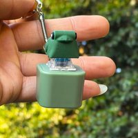 2027Toy Keychain Rechargeable Frog Keychain with Sound & LED Lights, Funny Frog Keyboard Clicker Stress Relief
