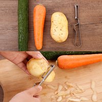 Thick Grip Stainless Steel Peeler, Multi-Function Tool for Potatoes and Carrots, Hassle-Free Cleaning, Kitchen Essential.